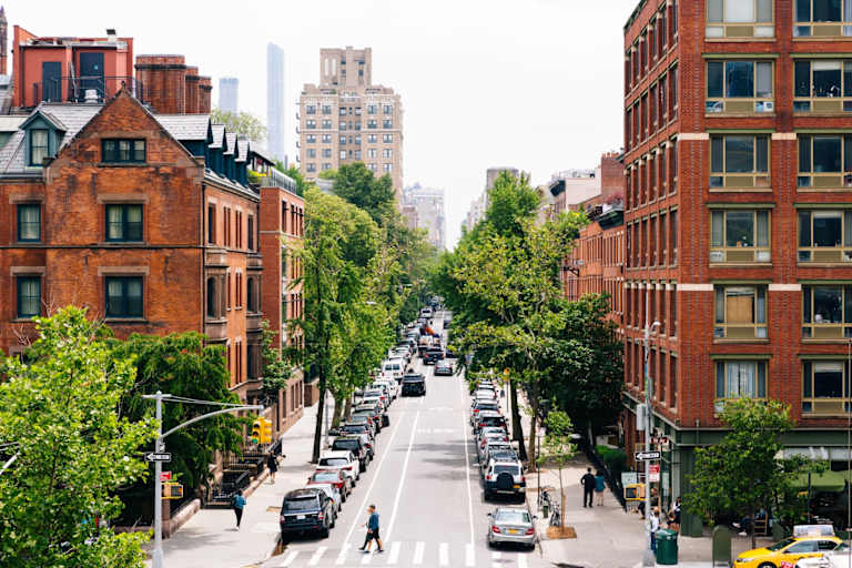 Life in the Big Apple: Best NYC Neighborhoods for Students