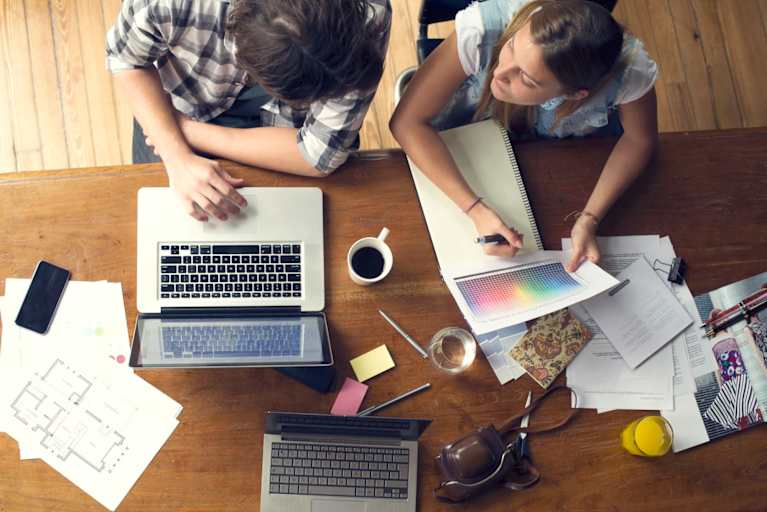How to Use Canva in College: 4 Tips for Students and Teachers