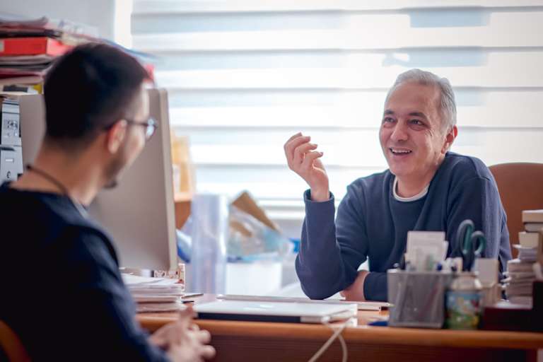 Ask a Professor: How to Build Rapport With Your Professors