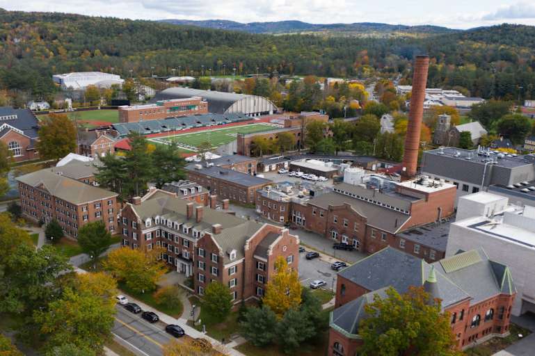 The campus of Dartmouth College in Hanover, New Hampshire, U.S., on Sunday, Oct. 17, 2021. Dartmouth Colleges endowment returned 47% in the fiscal year that ended in June, the latest university to post some of the strongest investment gains in decades. Photographer: Bing Guan/Bloomberg via Getty Images