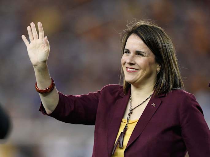 MINNEAPOLIS, MN - AUGUST 29: Joan Gabel, president of the University of Minnesota, acknowledges the crowd during the first quarter of the game between the Minnesota Gophers and the South Dakota State Jackrabbits on August 29, 2018 at TCF Bank Stadium in Minneapolis, Minnesota. (Photo by Hannah Foslien/Getty Images)
