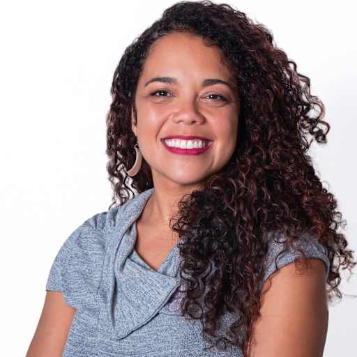 Taina Cuevas headshot