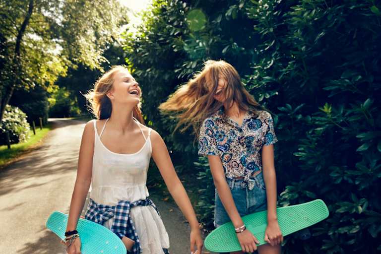 11 Things Students Can Do While Waiting for College Admission Decisions