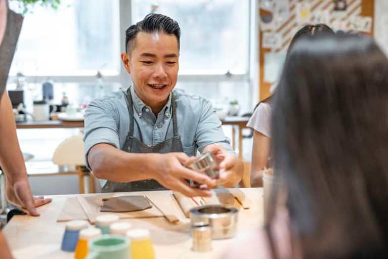 Best Art Therapy Degree Programs