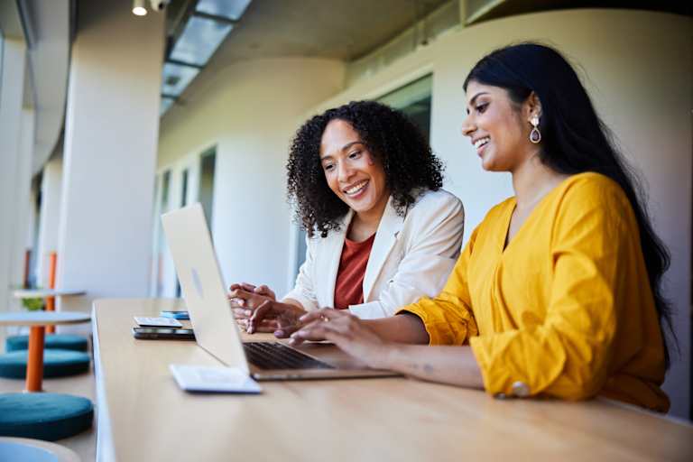 Hybrid Learning, AI Are Vital to Prospective MBA Students
