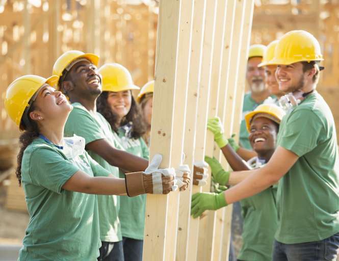 Service Program Opportunities for College Students and Grads