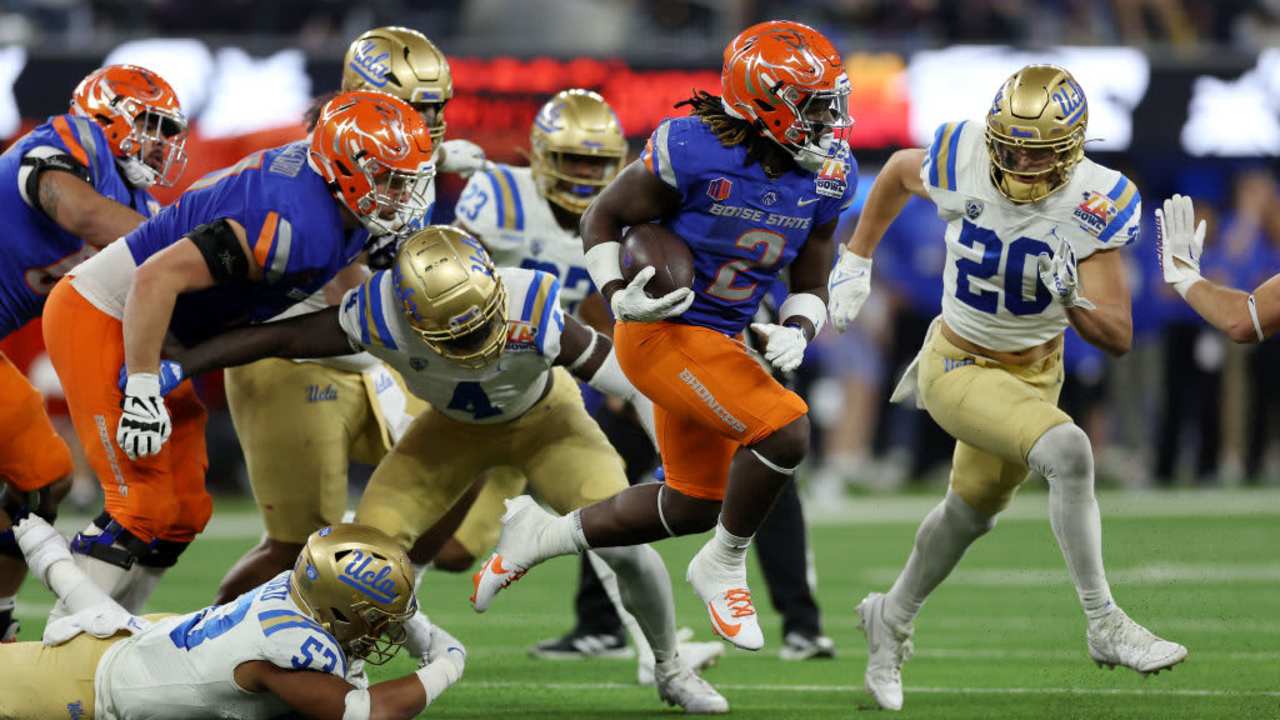 Starco Brands LA Bowl Hosted By Gronk - UCLA v Boise State