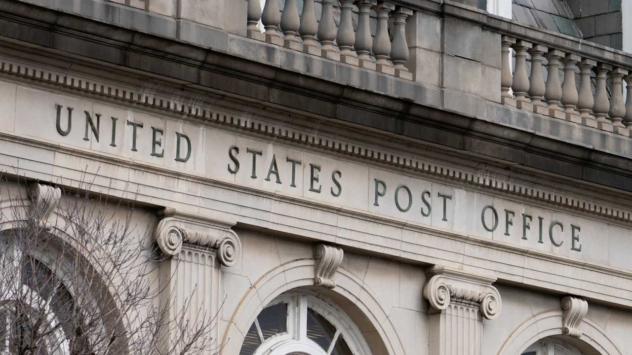 The post office in Rogersville, Tennessee is a classic granite building