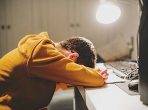 6 Ways College Finances Affect Mental Health