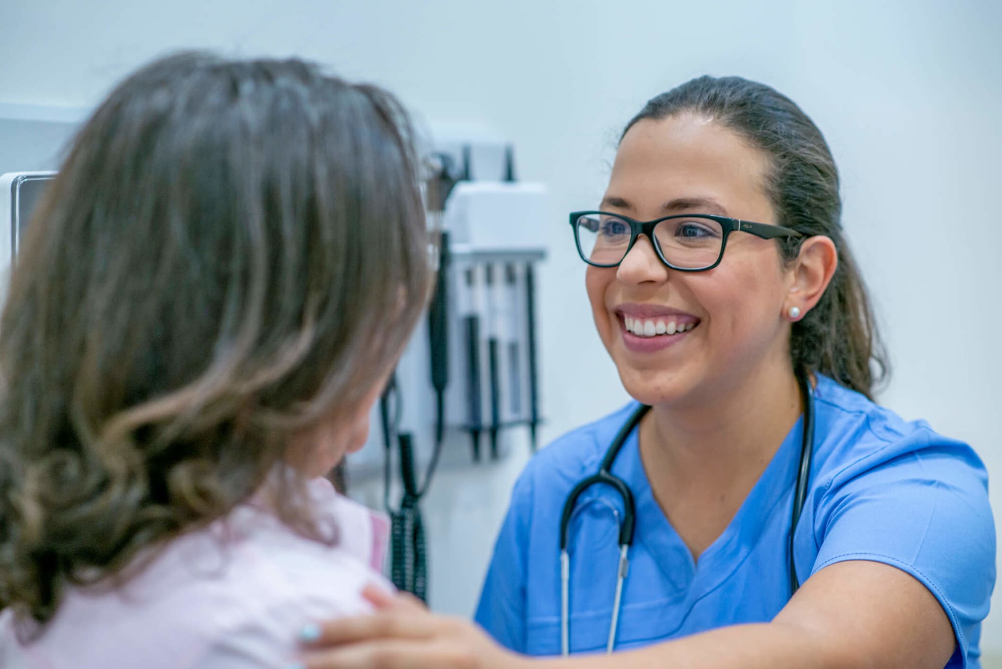 Choosing the Right Nurse Practitioner as Your Primary Care Provider