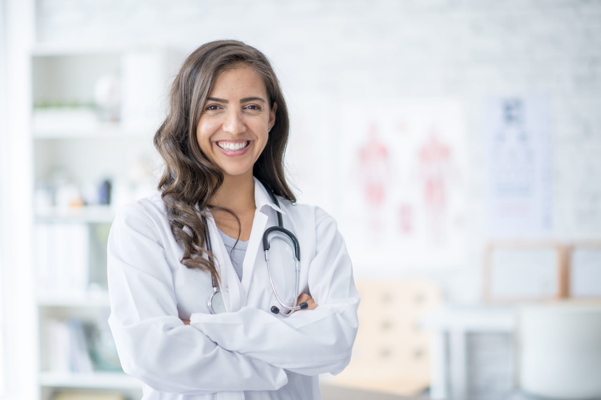 Become a Nurse Practitioner: How to Go From RN to NP