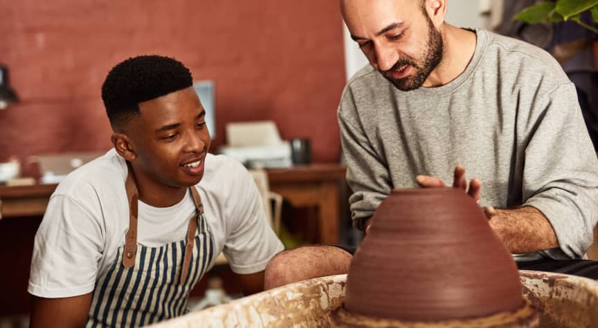 The 4 Biggest Benefits of Art Internships and Fellowships