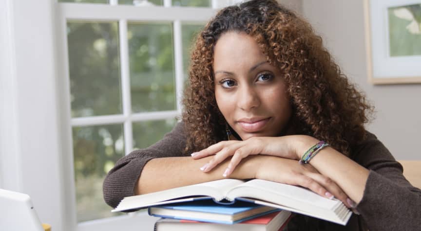 Should You Buy or Rent College Textbooks?
