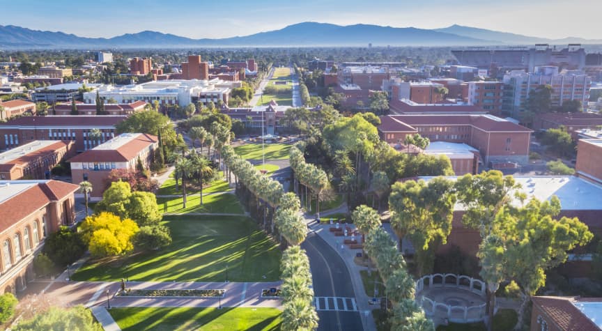 6 Tips for Choosing a College Virtually