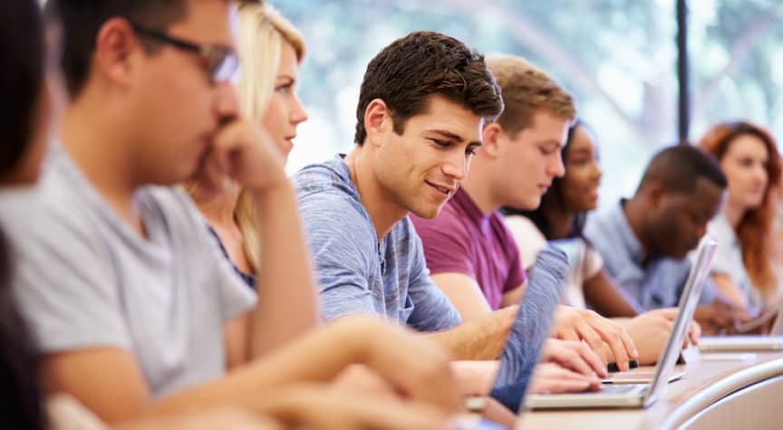 How to Choose a Laptop for College