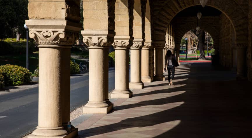 These Scholarships Help Community College Transfers Attend Top Universities