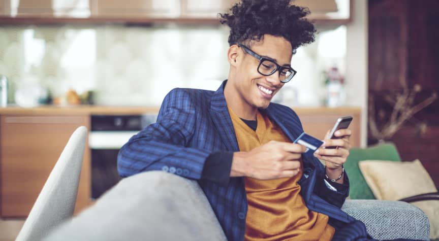 Should You Get a Student Credit Card?