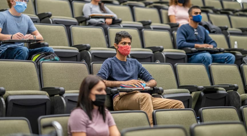 Transfer Enrollment Plunged During Pandemic