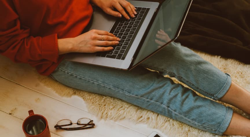 Take My Advice: Lessons Learned from Online College Students
