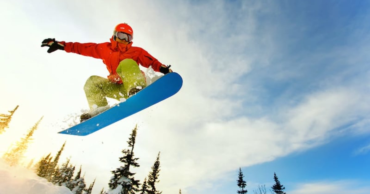 The Best Schools for Skiers & Snowboarders