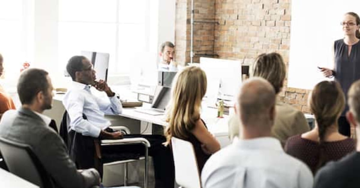Finance Careers Bestcolleges Com