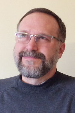 Dan Edelen, author bio image