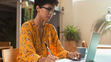 How Professors Can Help Students Transition to Online Classes