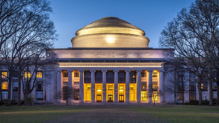 Massachusetts Institute of Technology (MIT) Image of School: Massachusetts Institute of Technology (MIT)