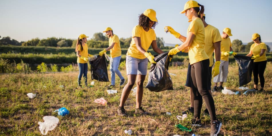 College students around the world are mobilizing around climate change. Discover the latest news and tips for how to fight climate change in college.