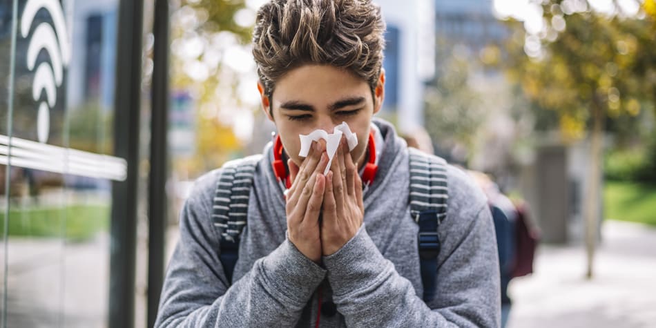 Due to concerns over the coronavirus, college students need to stay vigilant. Keep yourself healthy by following basic practices, like washing your hands.