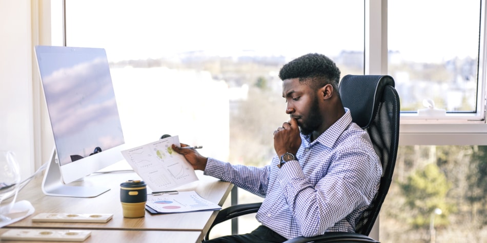 Do numbers and logic entice you? If you're the introverted and focused type, one of these six jobs for analytical thinkers may be an ideal fit for you.