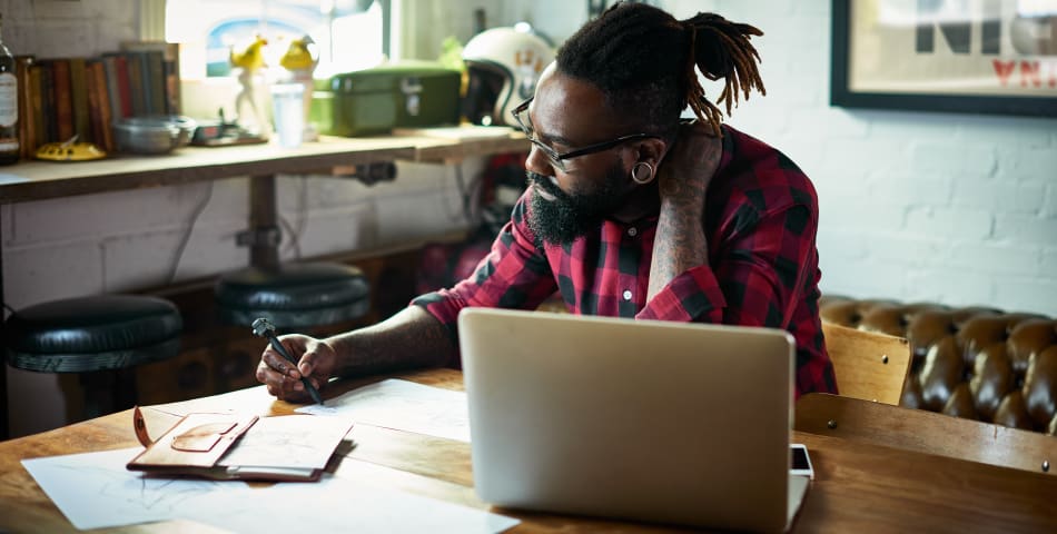 Introverts thrive in careers that offer them a high degree of independence and self-reliance. This guide offers a rundown of the best jobs for introverts.