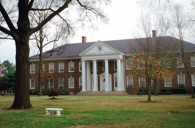 Lemoyne-Owen-college-affordable-accounting-colleges