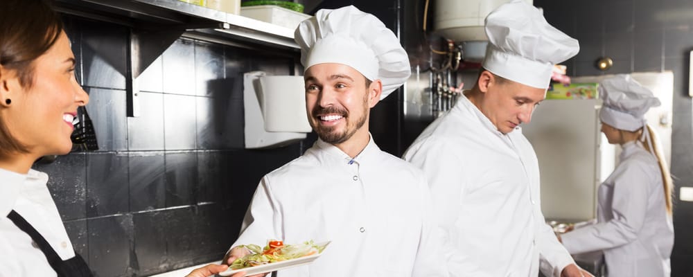 Chefs, Head Cooks, and Food Preparation and Serving Supervisors - What do  Chefs, Head Cooks, and Food Preparation and Serving Supervisors do?