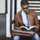 Card Thumbnail - The 25 Best Business Books for College Students