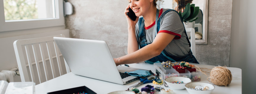 33 Flexible Jobs for College Students