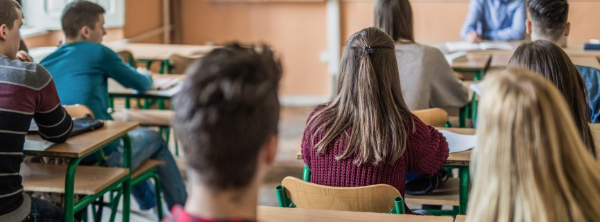 The Pros and Cons of Dual Enrollment in High School