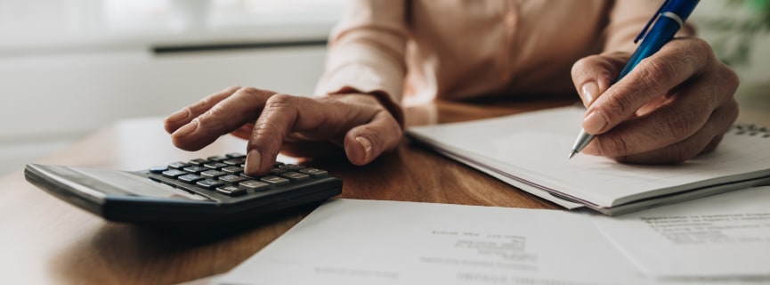 10 Personal Finance Books Every College Student Should Read
