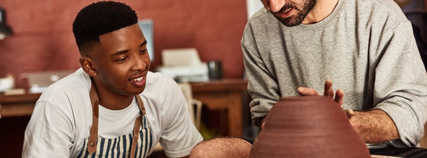 The 4 Biggest Benefits of Art Internships and Fellowships