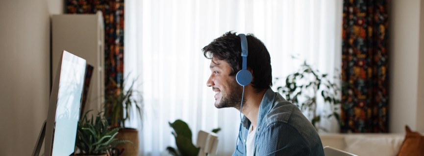 Synchronous Learning vs. Asynchronous Learning: What’s the Difference?