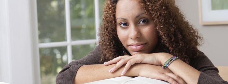 Should You Buy or Rent College Textbooks?