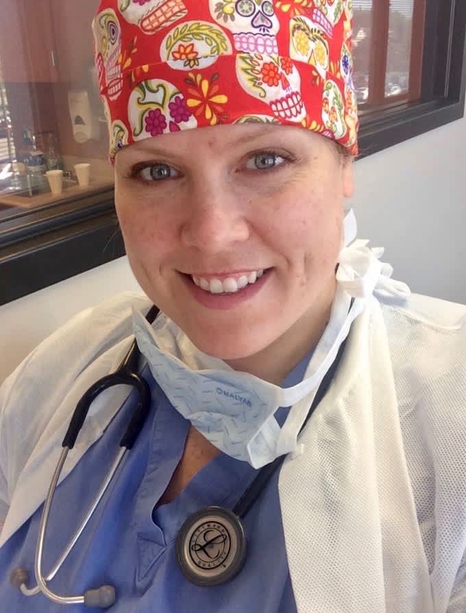 Portrait of Stephanie Grolemund> MSN, CRNA, ACNP