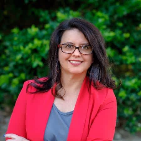 Portrait of Lisa Malone, RN