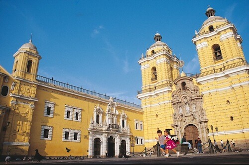 5-Monastery-of-San-Francisco-Library-Lima-Peru