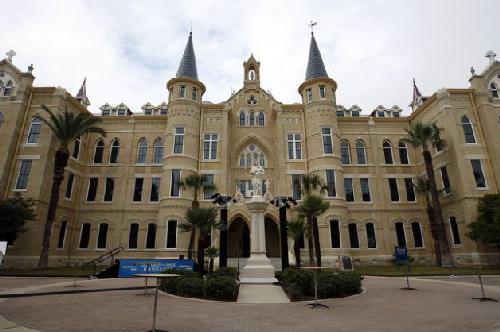 Our Lady of the Lake University Online MSW Degree Programs