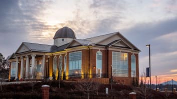Liberty University Online Image of School: Liberty University Online
