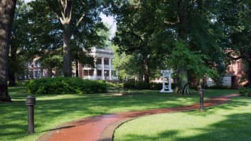 Harding University Image of School: Harding University