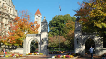 Indiana University - Bloomington Image of School: Indiana University - Bloomington