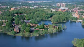 Southern Illinois University - Carbondale Image of School: Southern Illinois University - Carbondale