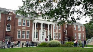 Middlesex Community College Image of School: Middlesex Community College